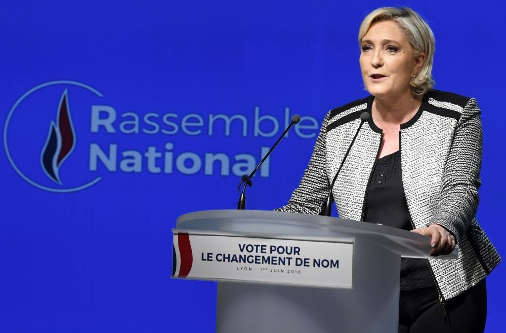 Le Pen: Mi bi već bili u ratu da Borel donosi odluke