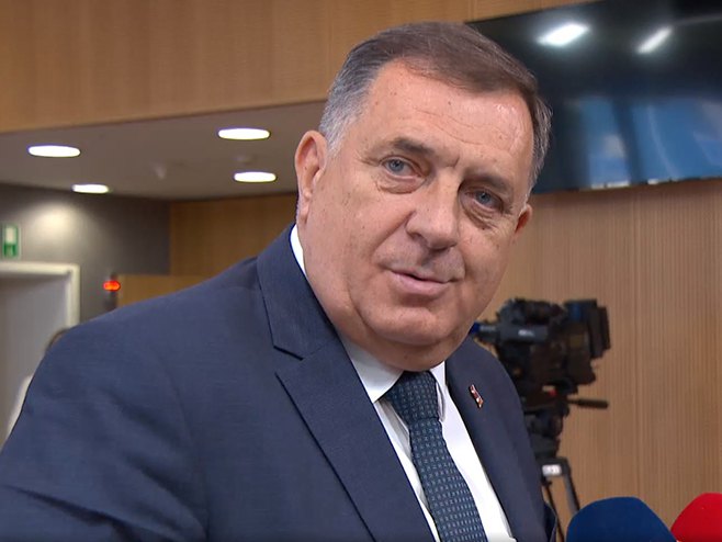 Dodik: Pitanje zakona o imovini BiH nikada neće doći na dnevni red