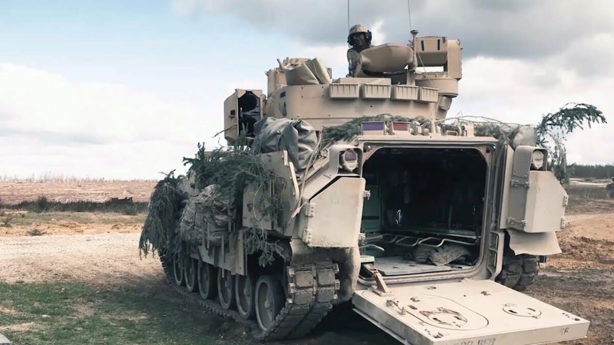 SAD razmatra slanje borbenih vozila Bradley ukrajinskoj vojsci