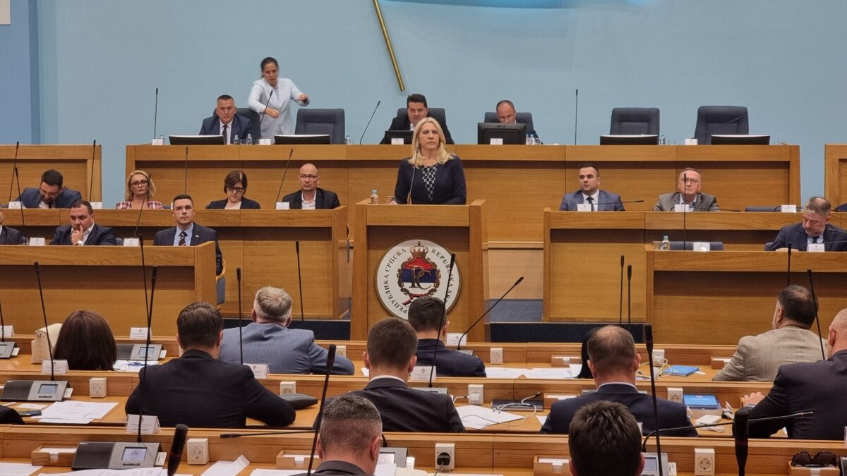 Parlament Srpske podržao veto Cvijanovićeve