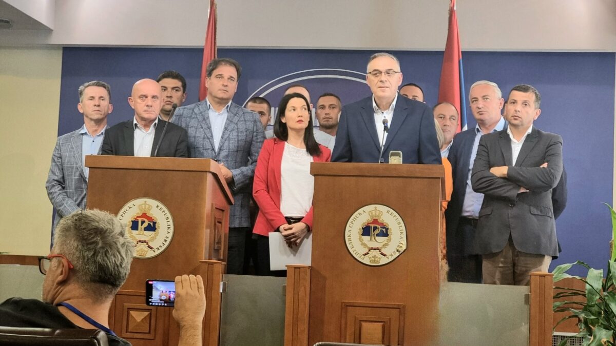 Borba opozicije za vlast u Srpskoj svela se samo na njenu kritiku