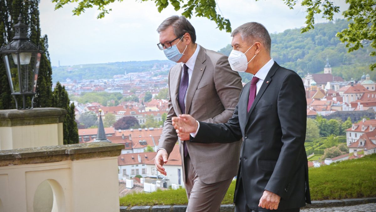 Premijer Češke: Vučić mi je ponudio nevjerovatan poklon