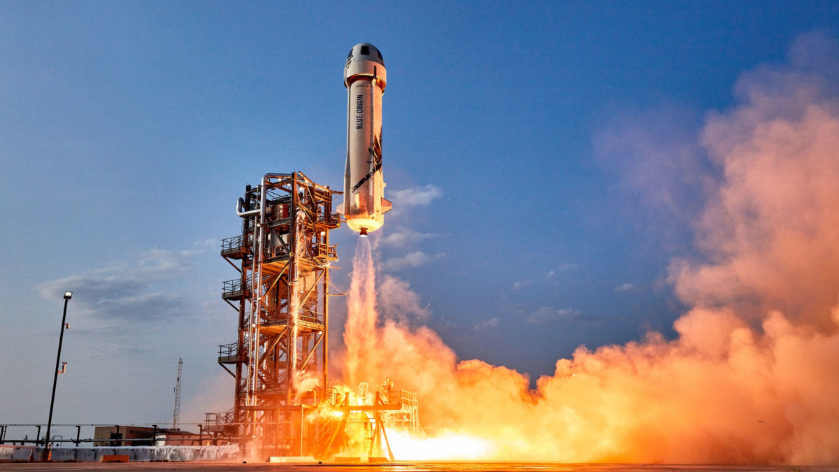 Uspešan prvi let rakete Džefa Bezosa sa šest putnika – među njima ćerka prvog američkog astronauta