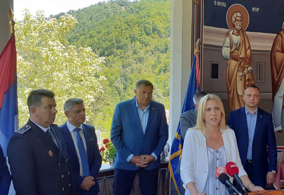 Obilježen Vidovdan, krsna slava Vojske RS: Srbi uvijek na pravoj strani istorije