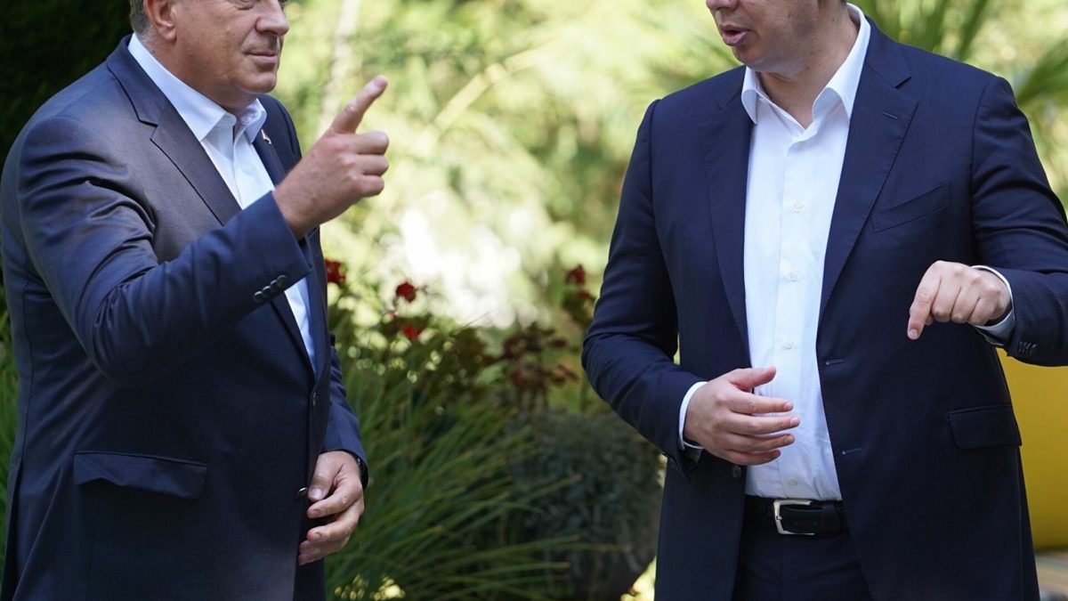 Dodik nakon sastanka s Vučićem: Ne želim sretati Schmidta i tako mu dati legitimitet
