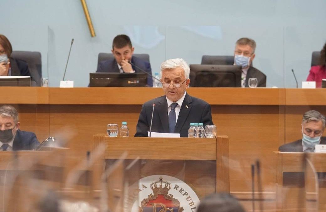 Čubrilović: Razgovorom prevazići probleme u BiH