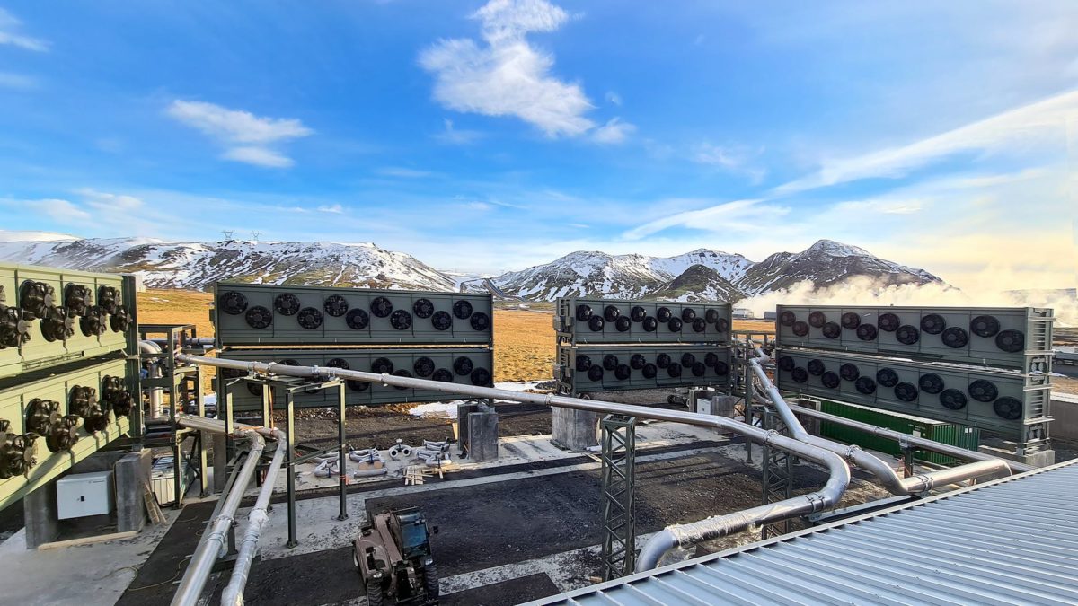 Na Islandu počelo raditi najveće postrojenje za isisavanje ugljendioksida na svijetu
