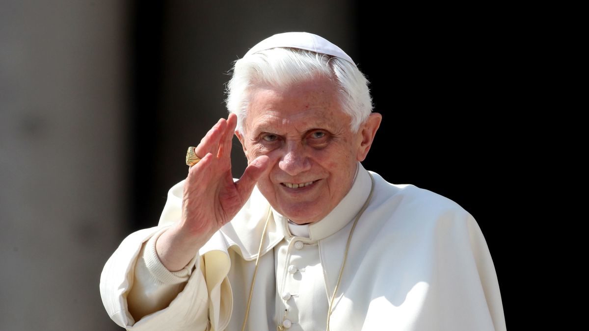 Bivši papa priznao lažnu izjavu tokom istrage o seksualnom zlostavljanju