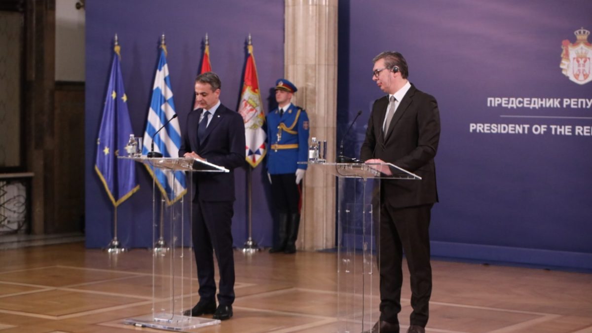 Micotakis nakon sastanka sa Vučićem “Atina ne mijenja stav o Kosovu, ali želi obavezujući sporazum”